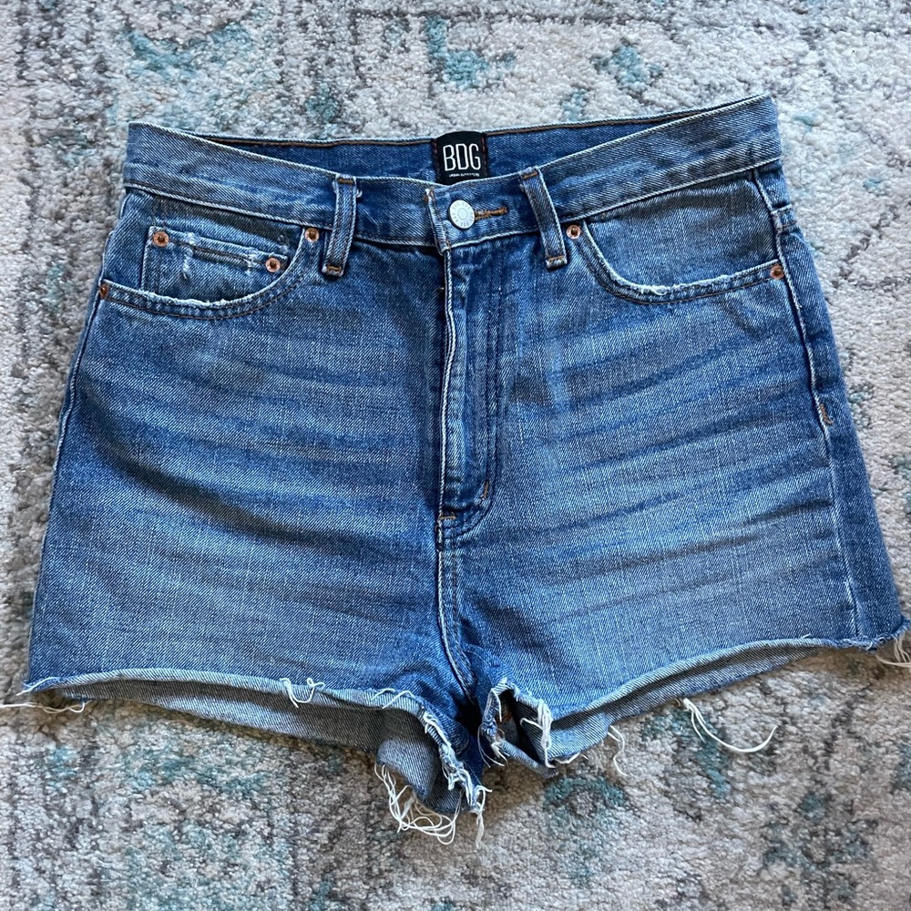 BDG denim shorts, size 28. High rise, medium wash.